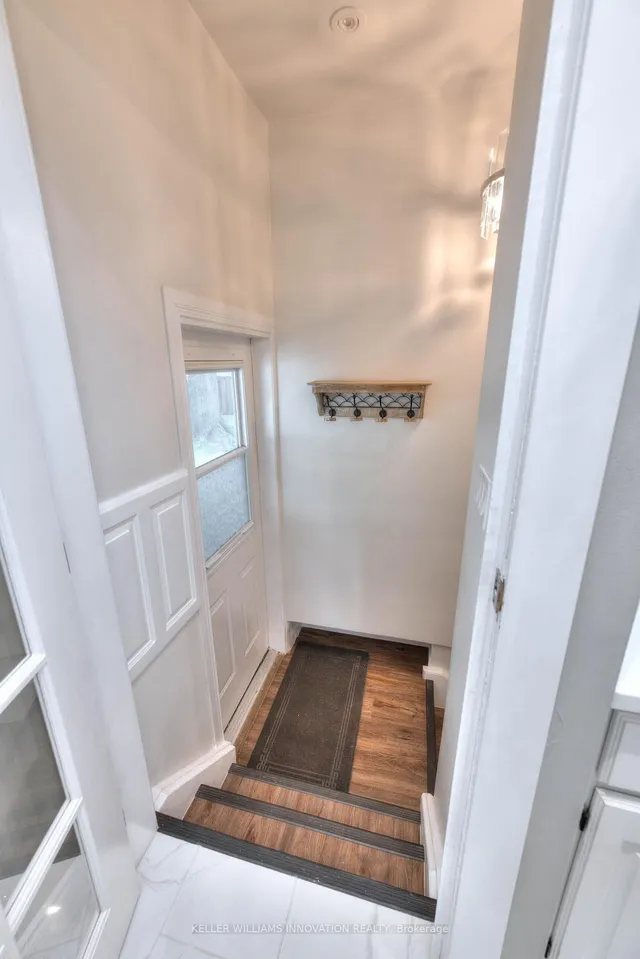 Additional image 25 of 38 Fairlawn Rd