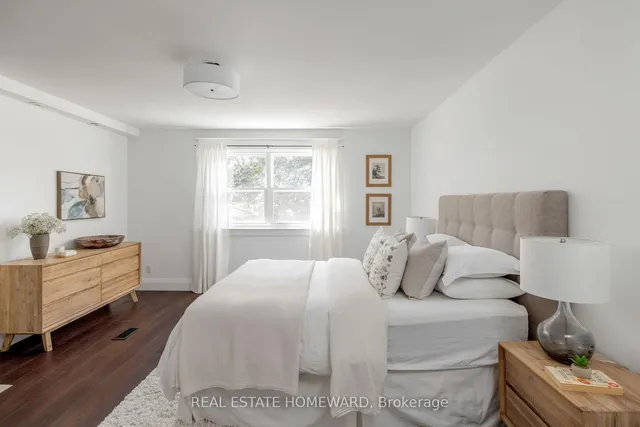 Additional image 17 of 27 Normandy Blvd