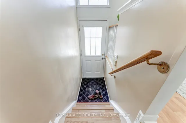 Additional image 5 of 2 Hedge End Rd Unit 102