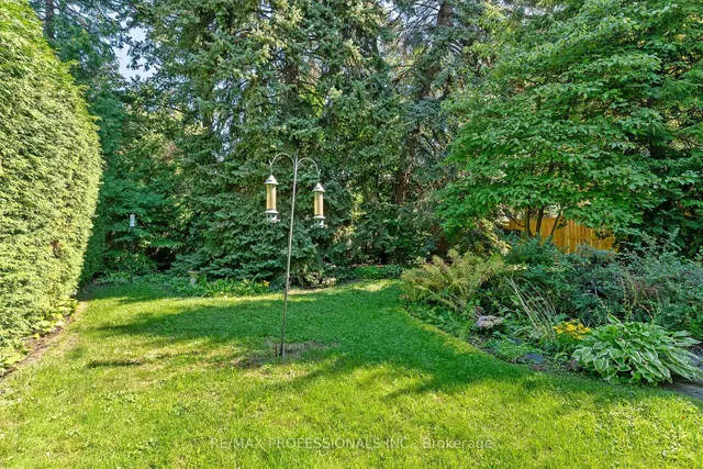 Additional image 46 of 28 Colwood Rd