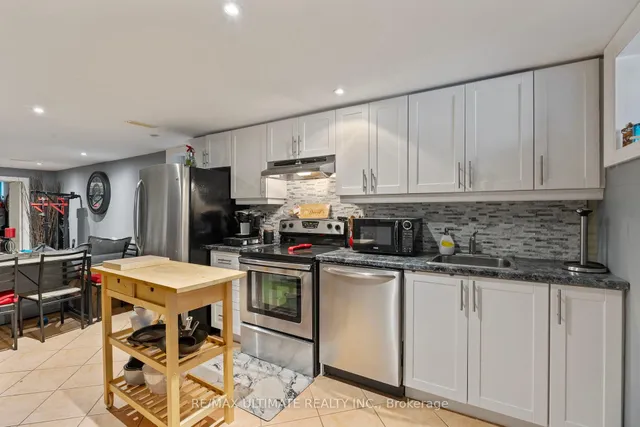 Additional image 39 of 23 Seneca Ave