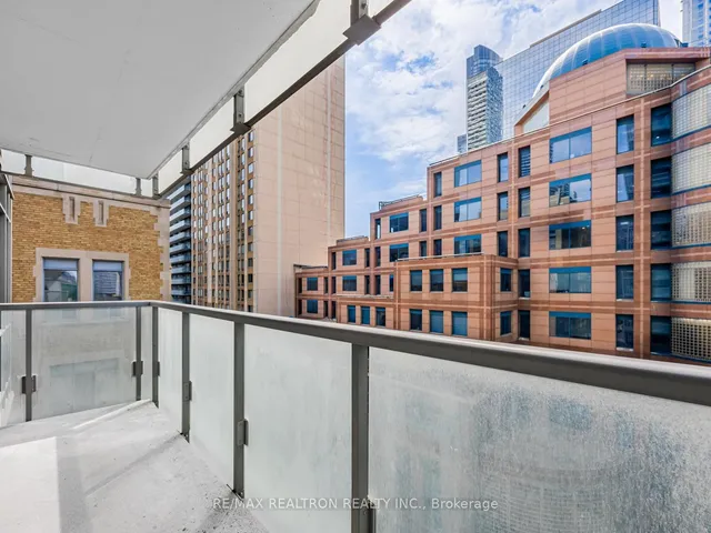 Additional image 37 of 38 Grenville St Unit 707