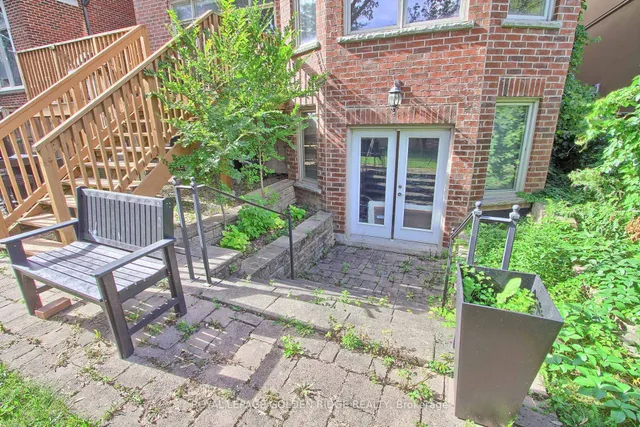 Additional image 33 of 99 Bannockburn Ave