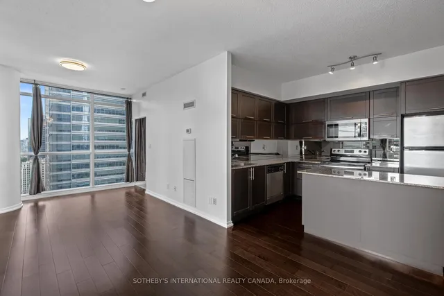 Additional image 17 of 55 Bremner Blvd Unit 2701