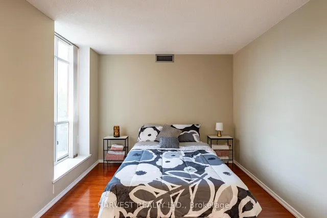 Additional image 16 of 1414 KING St Unit 308