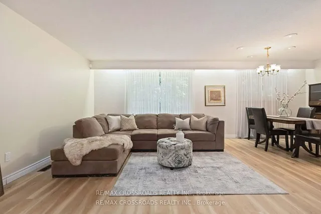 Additional image 5 of 3 Bowater Dr