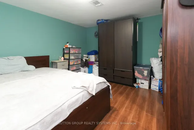 Additional image 18 of 30 Silvercrest Ave