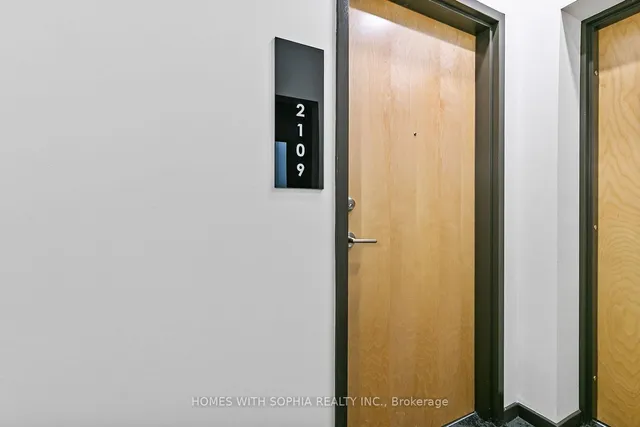 Additional image 19 of 104 Garment St Unit 2109