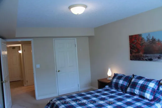 Additional image 11 of 20 ST GEORGE St Unit 208