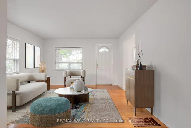 Additional image 5 of 50 Larchmere Ave