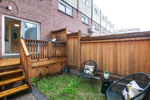 Additional image 29 of 1666 Queen St Unit 7