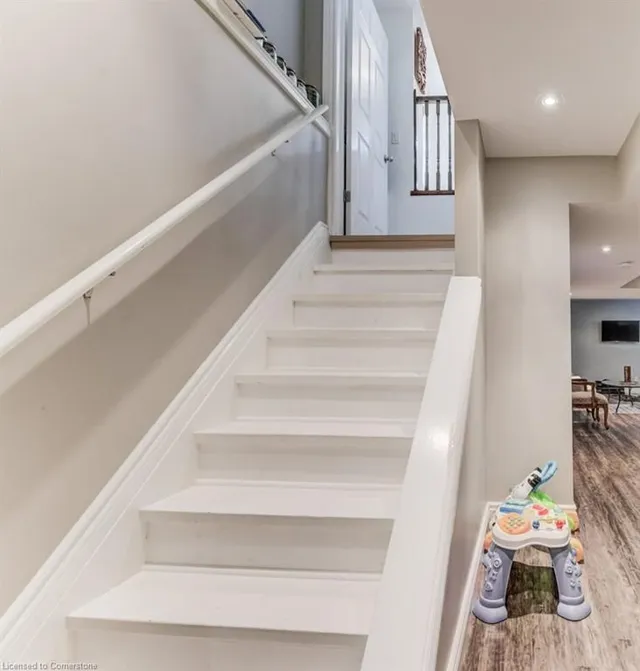 Additional image 33 of 220 Lemon Grass Cres