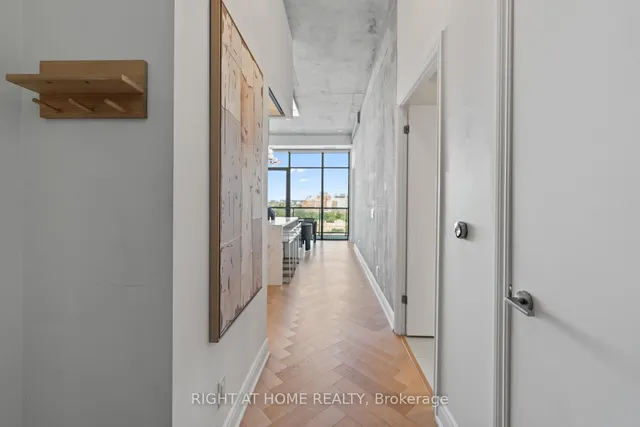 Additional image 5 of 608 Richmond St. W St Unit LPH02