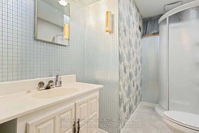 Additional image 40 of 3 Bowater Dr