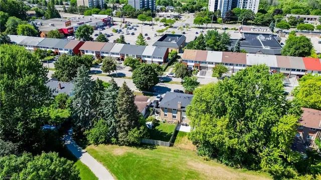 Additional image 46 of 73 Overlea Dr