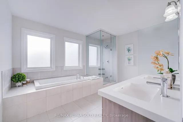 Additional image 37 of 45 Thomas Mulholland Dr Unit 3