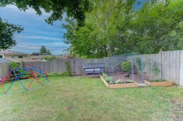 Additional image 35 of 152 Pinedale Dr