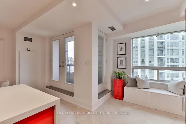 Additional image 11 of 102 Bloor St Unit Ph07