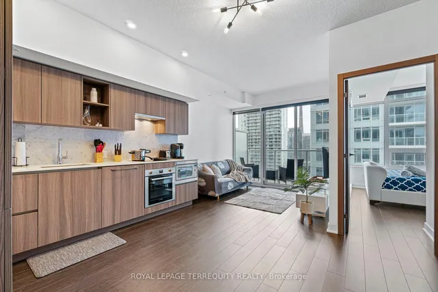 Additional image 4 of 19 Bathurst St Unit 3010