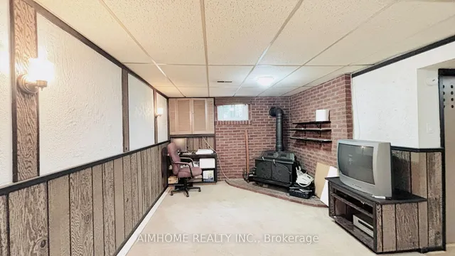 Additional image 31 of 19 Sunderland Cres