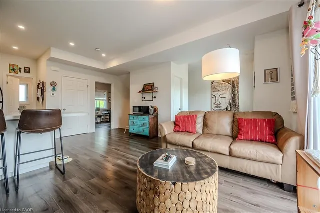 Additional image 18 of 164 Heiman St Unit 5C