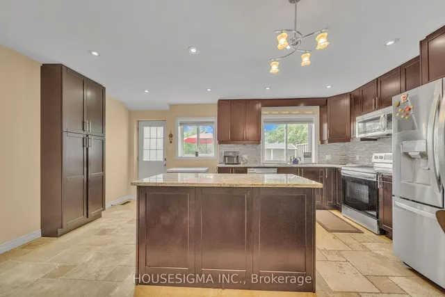 Additional image 16 of 50 Westmount Rd Unit 16