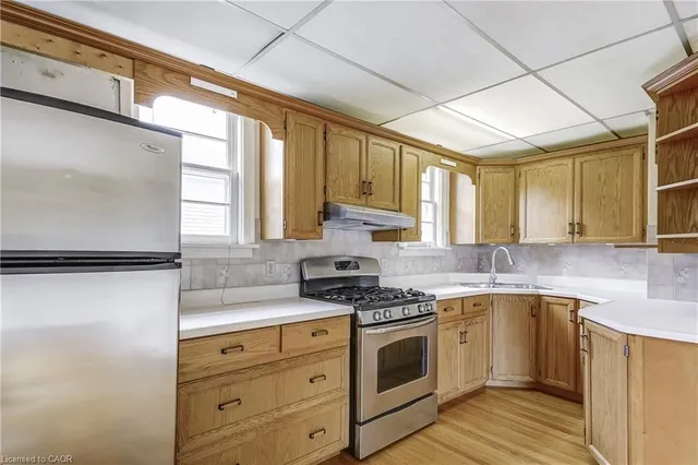 Additional image 12 of 187 Edwin St