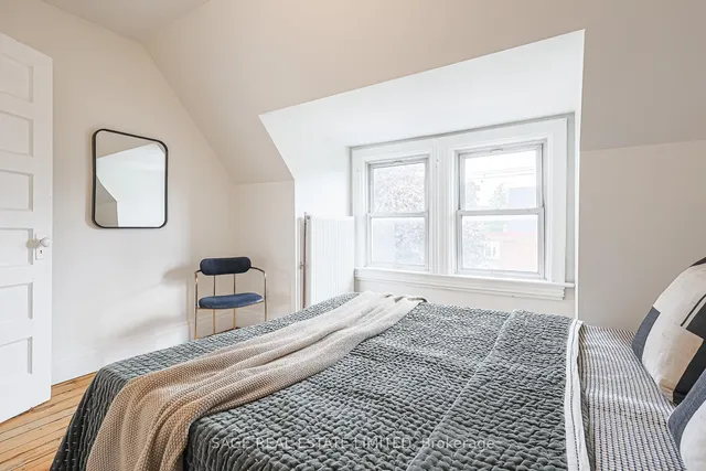 Additional image 40 of 140 Strachan Ave