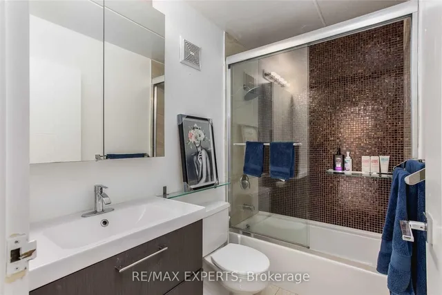 Additional image 17 of 2 Glamorgan Ave Unit 306