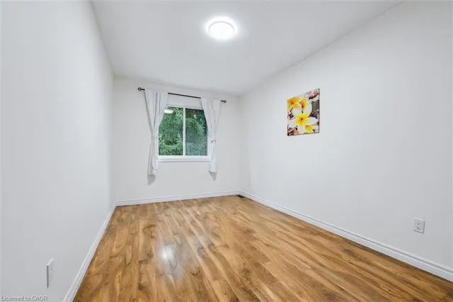 Additional image 17 of 62 Turner Ave