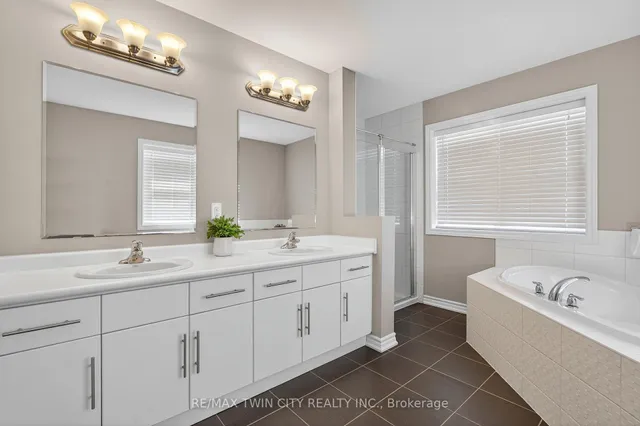 Additional image 26 of 52 Tremaine Dr