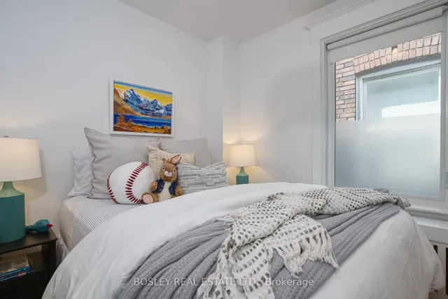 Additional image 32 of 10 Herman Ave