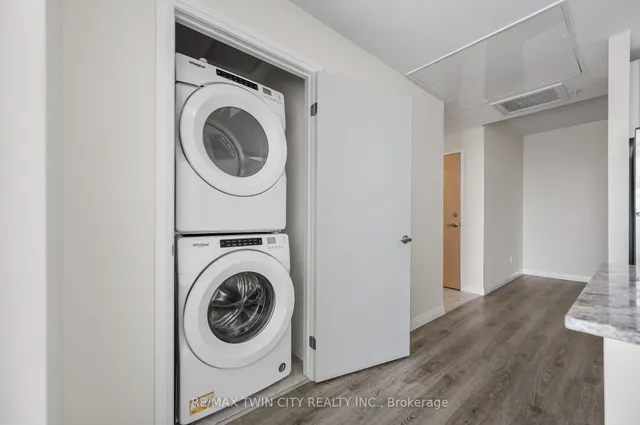 Additional image 25 of 60 Charles St Unit 2407