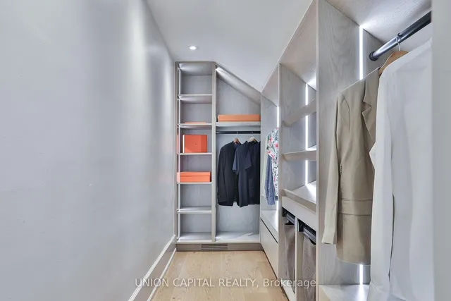 Additional image 25 of 16 Lytton Blvd