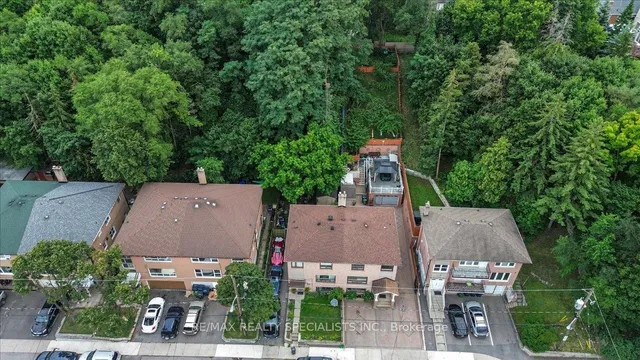 Additional image 3 of 26 Edinborough Crt