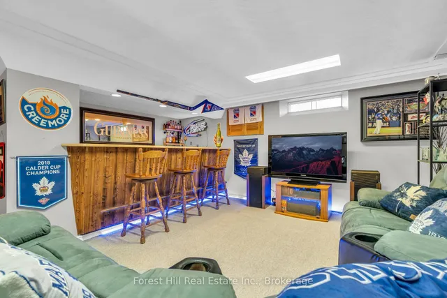 Additional image 30 of 130 Pepperwood Cres