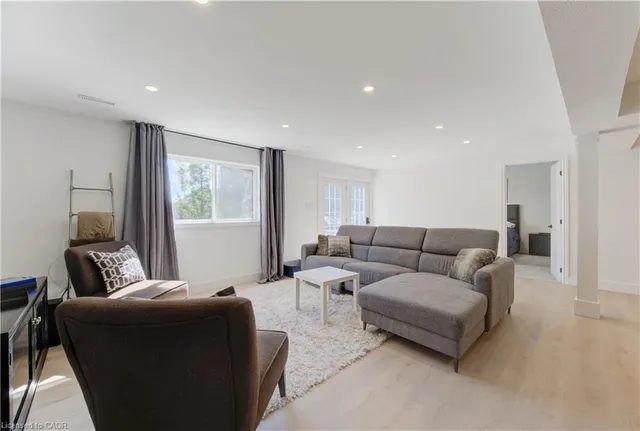 Additional image 40 of 366 Pine Valley Dr