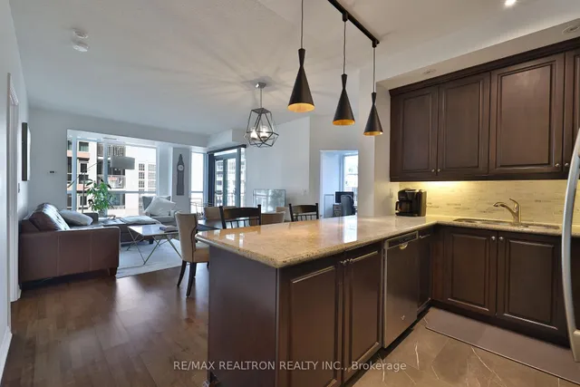 Additional image 9 of 628 fleet St Unit 407