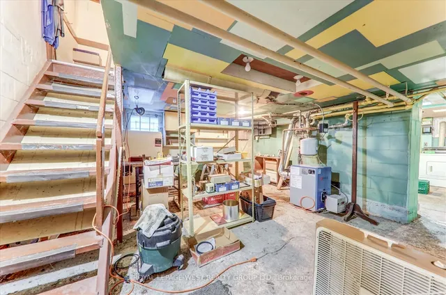 Additional image 11 of 24 Augusta Ave