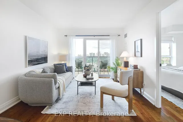 60 Heintzman St Unit 1322