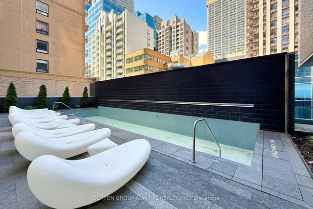 Additional image 39 of 42 Charles St Unit 4403