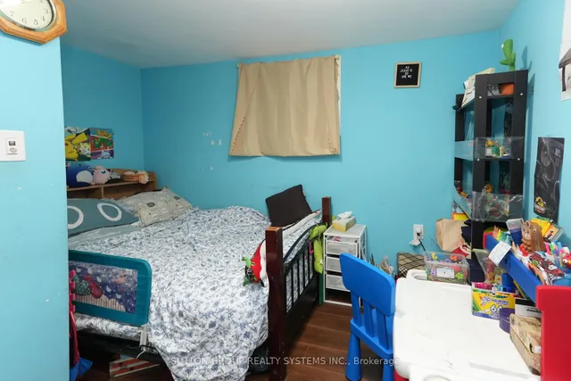 Additional image 19 of 30 Silvercrest Ave