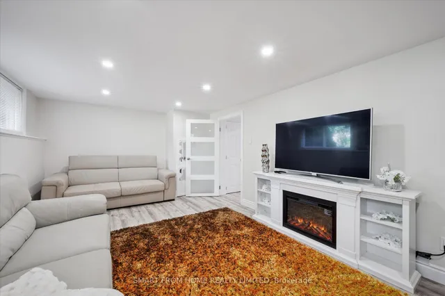 Additional image 30 of 317 Greenbrook Dr