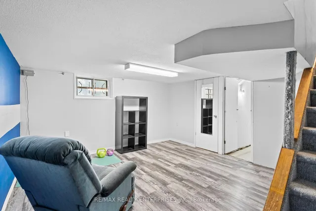 Additional image 19 of 11 Humber Hill Ave