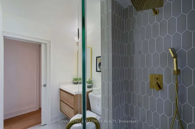 Additional image 25 of 132 Wallace Ave