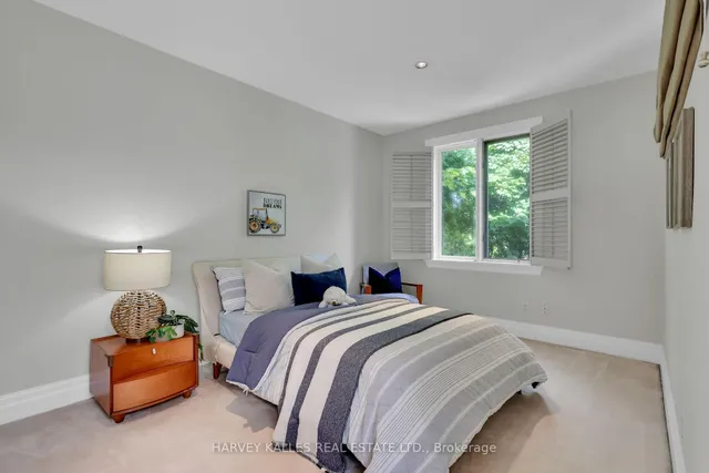 Additional image 32 of 99 Bideford Ave