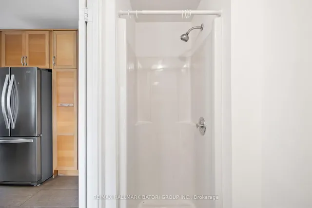 Additional image 12 of 135 Kenwood Ave