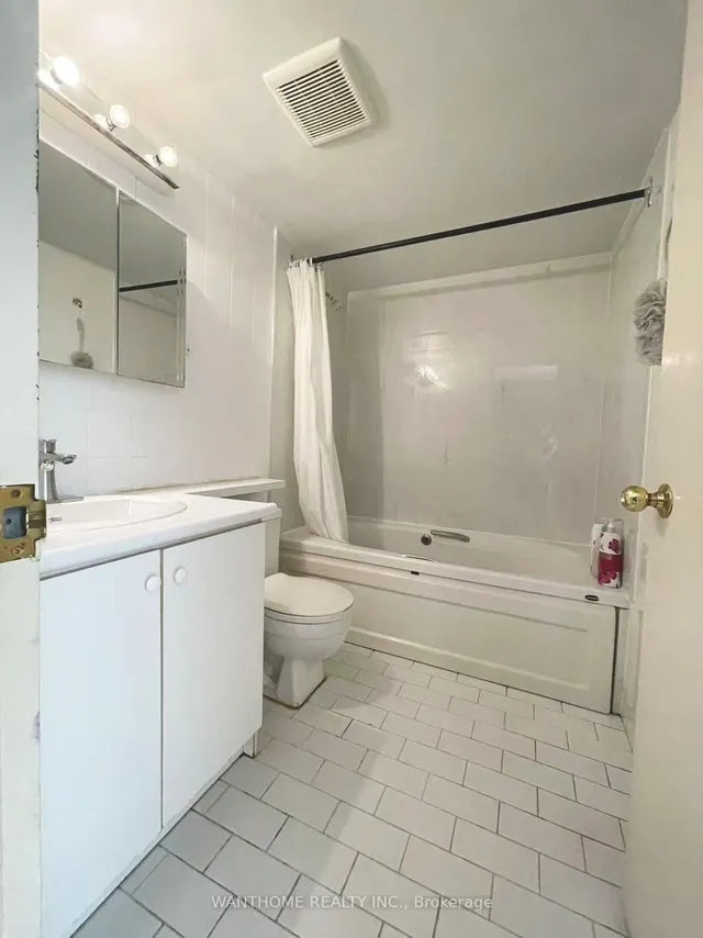 Additional image 9 of 44 St Joseph St Unit 1404