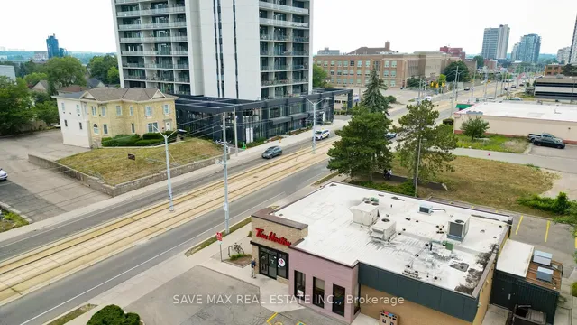 Additional image 2 of 741 King St Unit 411