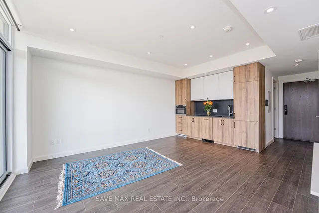 Additional image 16 of 741 King St Unit 411